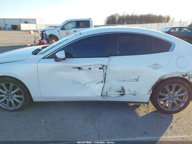 Mazda Mazda3 Preferred Package Image 7